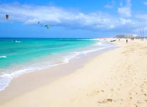 Papagayo 21-22, Big Pool And Free Wifi Appartement Corralejo